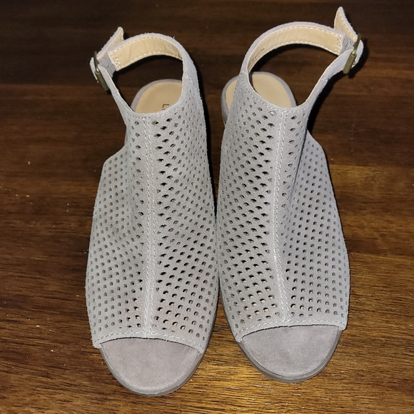 Lucky Brand Gray Perforated Sandals - Picture 2 of 7